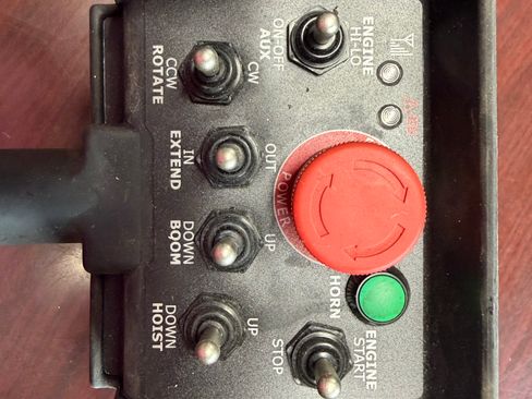Used 2005 Ford F550 RWD image 13