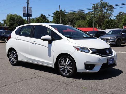 Used 2017 Honda Fit EX image 10
