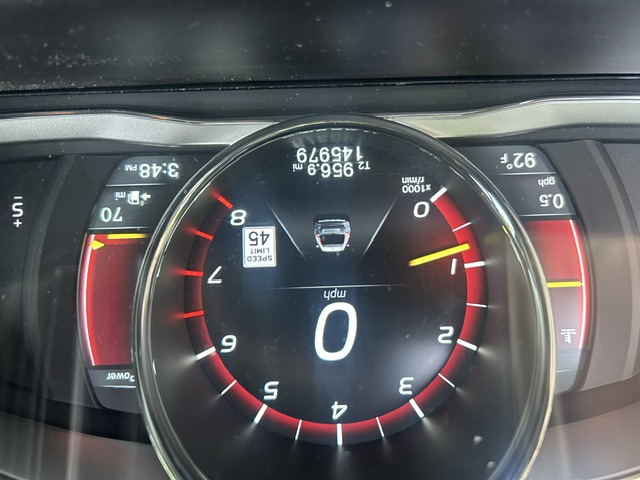 Used 2015 Volvo XC60 AWD T6 R-Design Platinum image 20