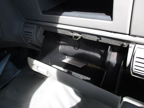 Used 1998 GMC Sierra 2500 Classic SL image 26