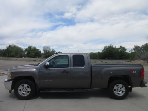 Used 2012 Chevrolet Silverado 1500 LT Z71 AWD/4WD image 1