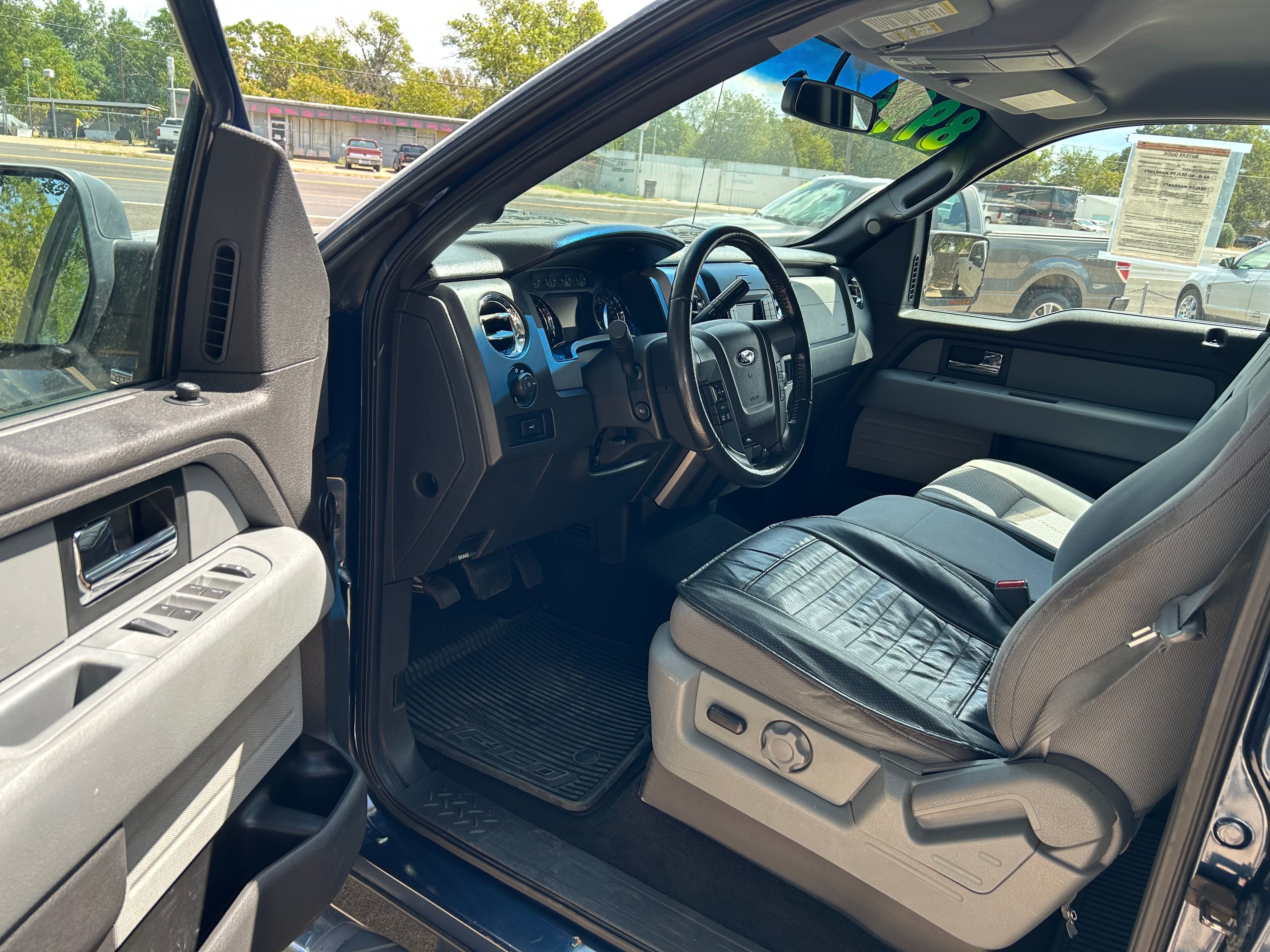 Used 2013 Ford F150 4x4 SuperCrew image 4