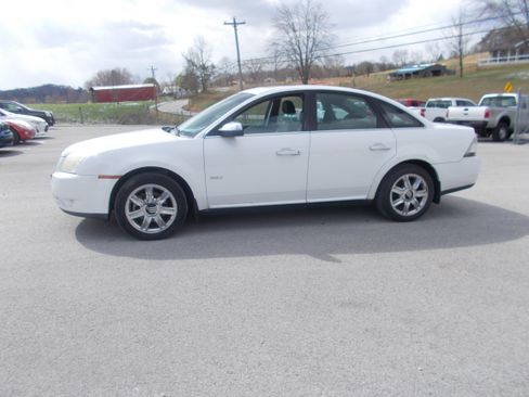 Used 2008 Mercury Sable Premier image 1