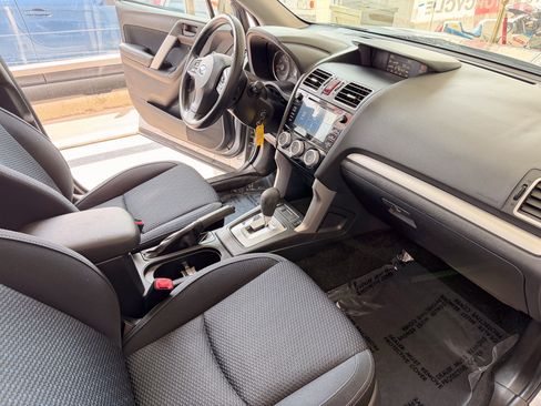 Used 2016 Subaru Forester 2.5i Premium AWD/4WD image 17