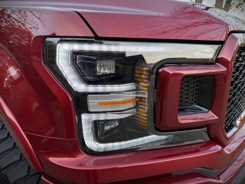 Used 2018 Ford F150 Lariat image 15