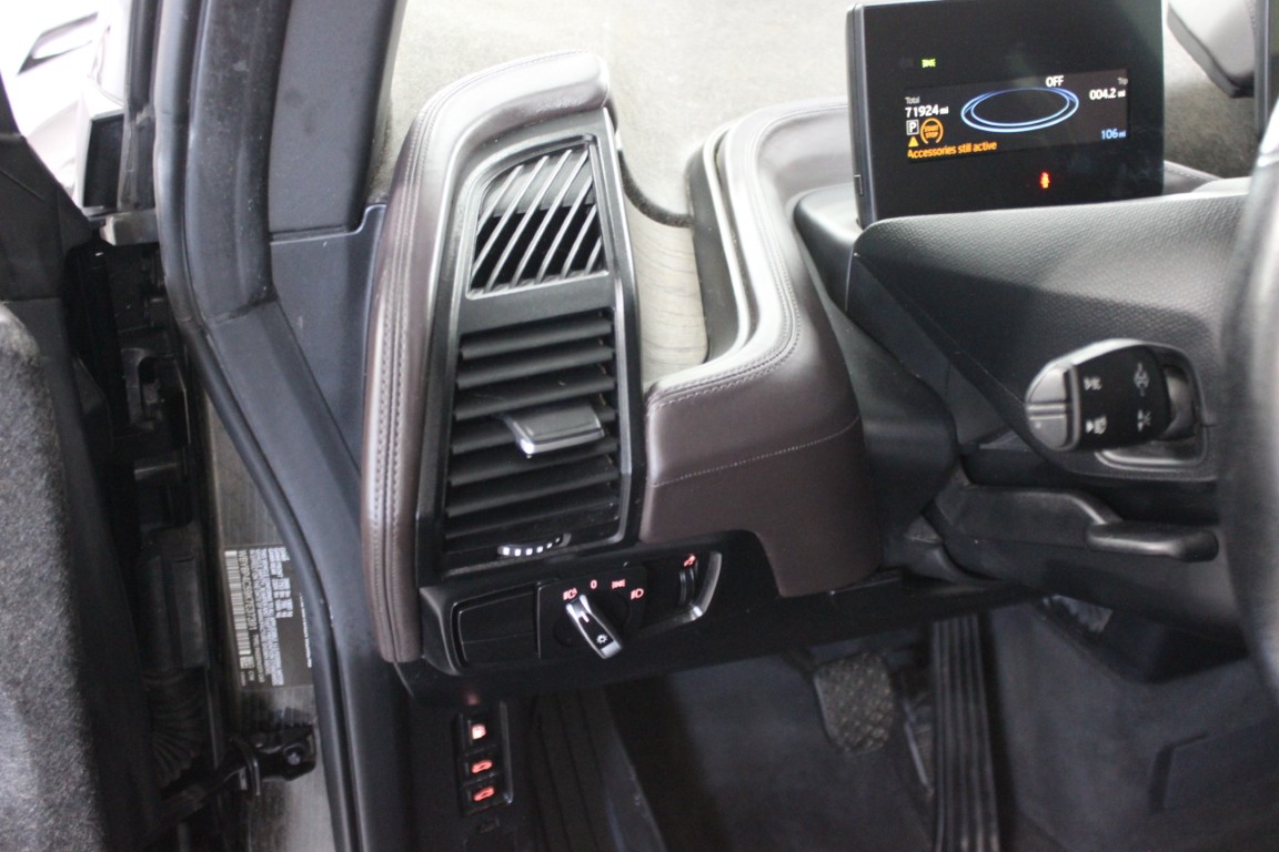 Used 2019 BMW i3 w/ Range Extender RWD image 14