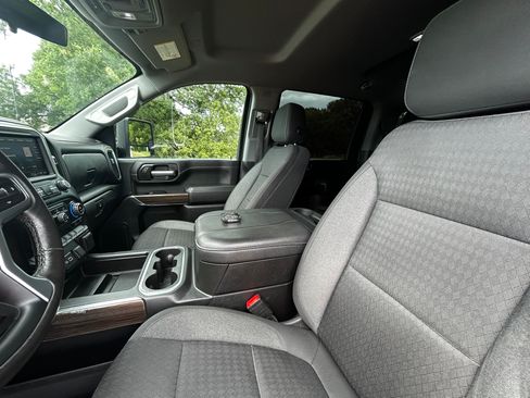 Used 2023 Chevrolet Silverado 2500 4x4 Crew Cab LT image 14