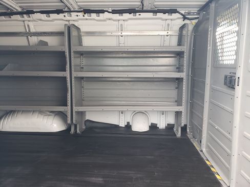 Used 2020 Chevrolet Express 2500 image 13