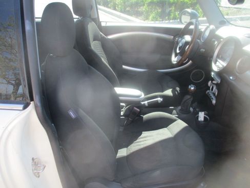 Used 2007 MINI Cooper S image 7