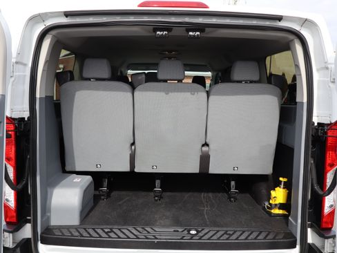 Used 2015 Ford Transit 150 XLT image 18