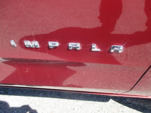 Used 2016 Chevrolet Impala LT image 6