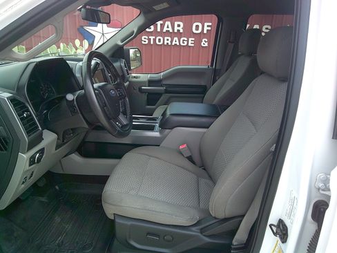 Used 2019 Ford F150 XLT image 6