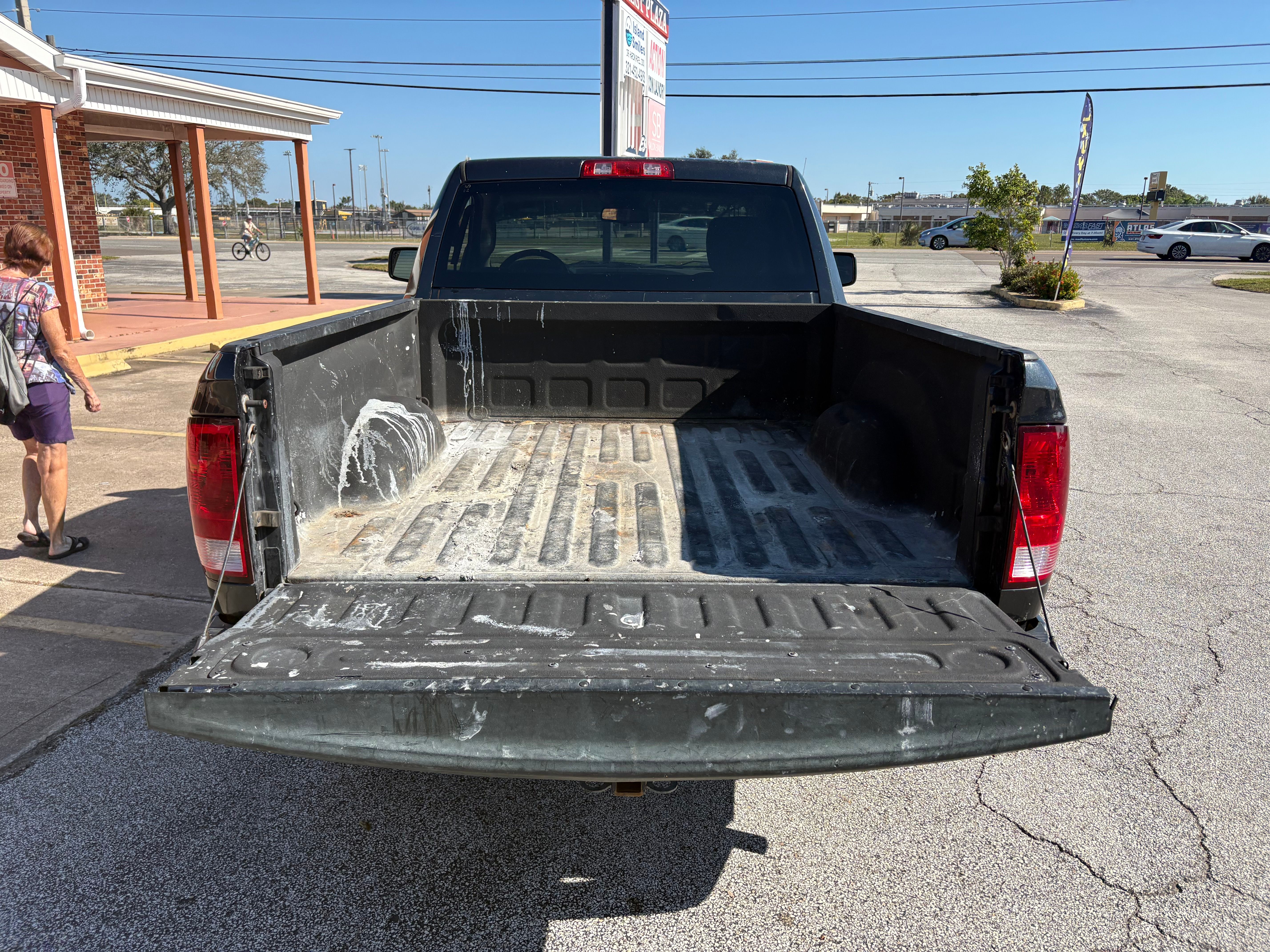 Used 2016 RAM 1500 Express RWD image 8