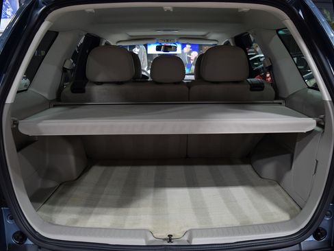 Used 2011 Ford Escape XLT image 20