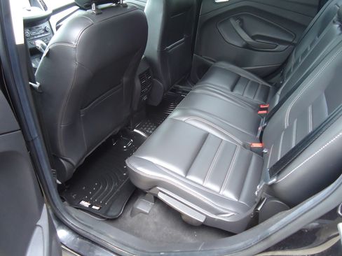 Used 2019 Ford Escape SEL image 11