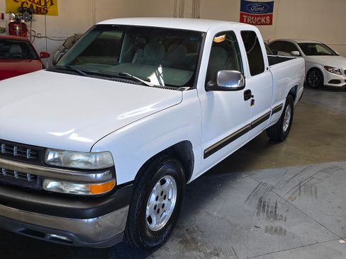 Used 1999 Chevrolet Silverado 1500 LS image 30