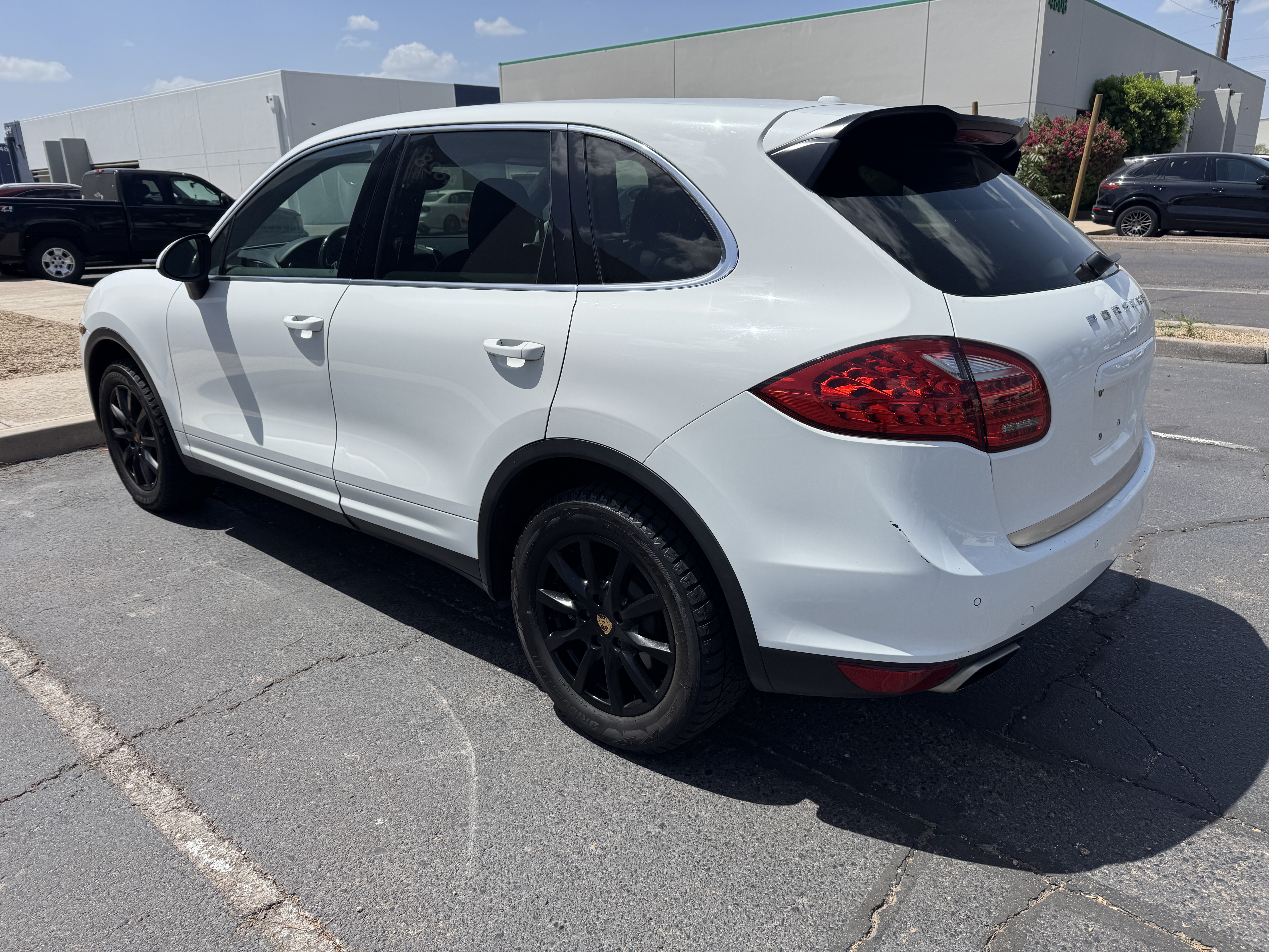 Used 2014 Porsche Cayenne UNAVAIL AWD/4WD image 4