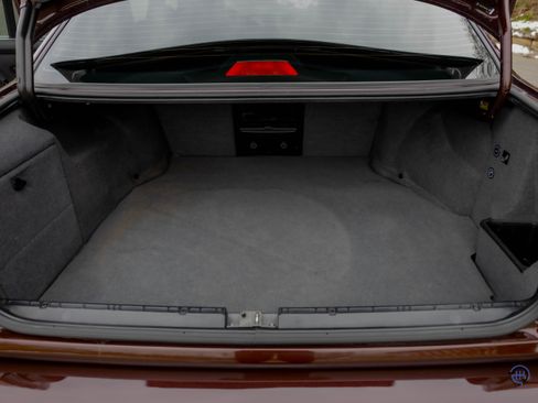 Used 1991 BMW M5 image 39