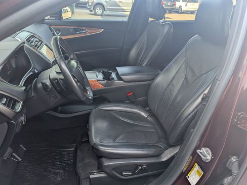 Used 2019 Lincoln Nautilus Reserve image 6