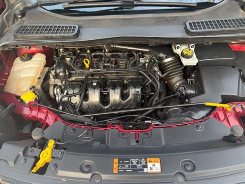 Used 2016 Ford Escape Titanium image 17