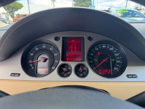 Used 2009 Volkswagen Passat Komfort image 25