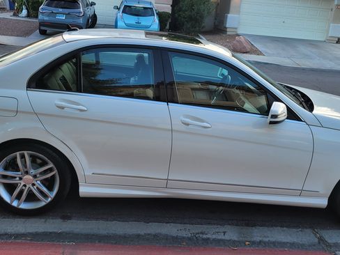Used 2013 Mercedes-Benz C 250 Luxury image 5