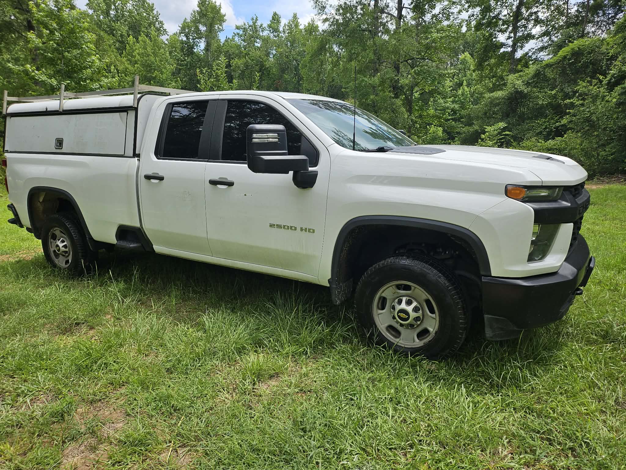 Used 2020 Chevrolet Silverado 2500 Work Truck Pickup 4D 8 ft RWD image 2