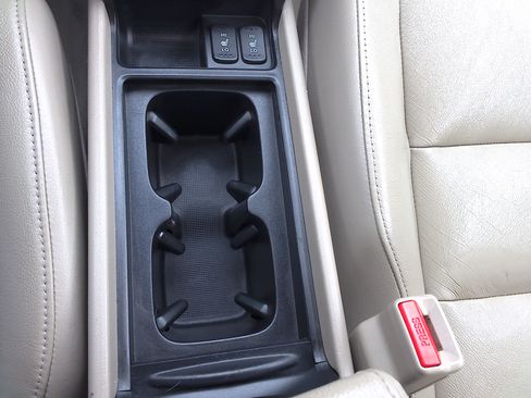 Used 2010 Honda Civic image 22