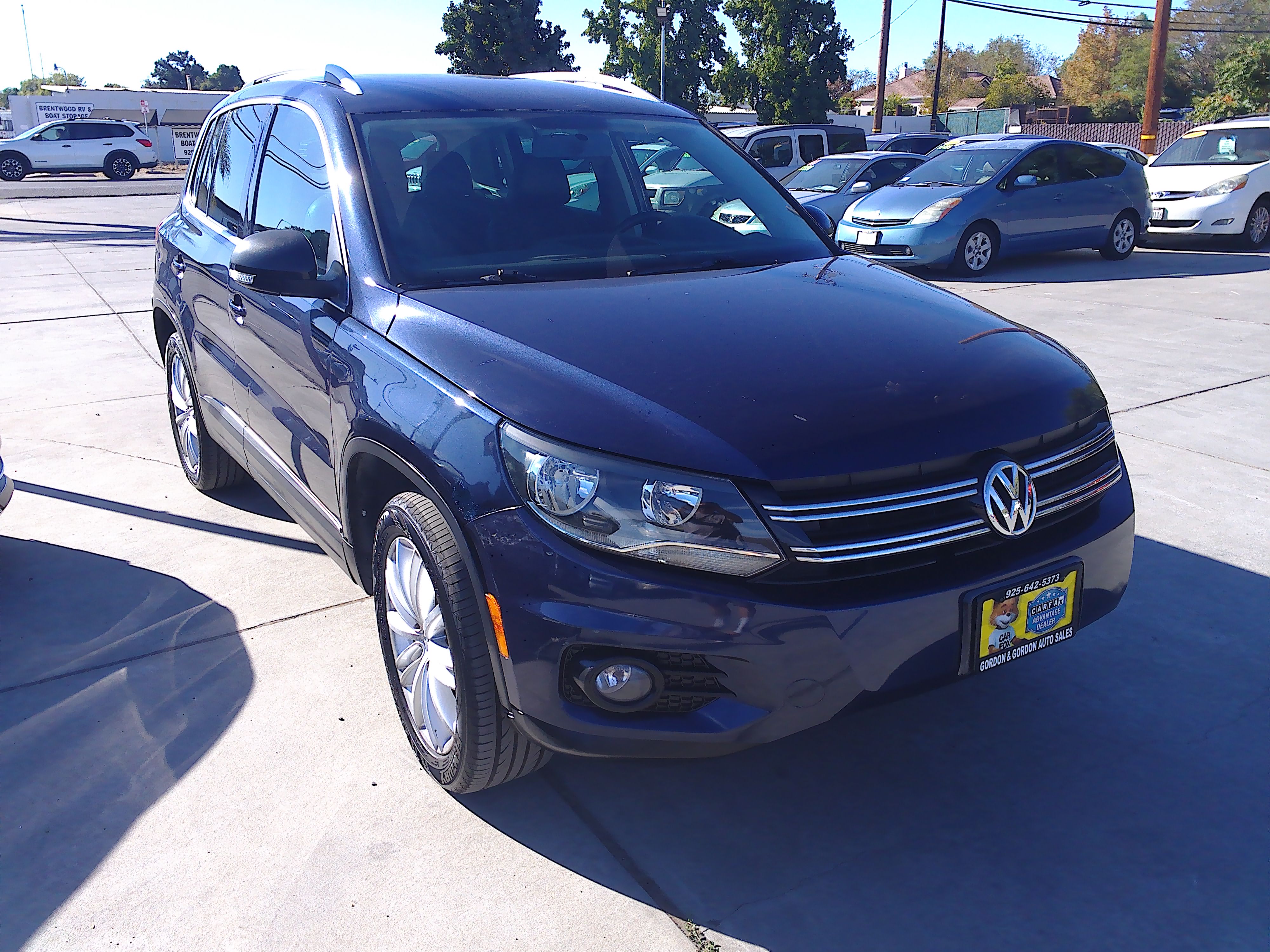Used 2013 Volkswagen Tiguan 2.0T S Sport Utility 4D FWD image 1