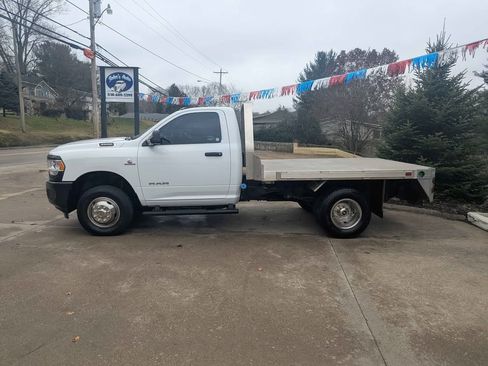 Used 2021 RAM 3500 Tradesman image 2