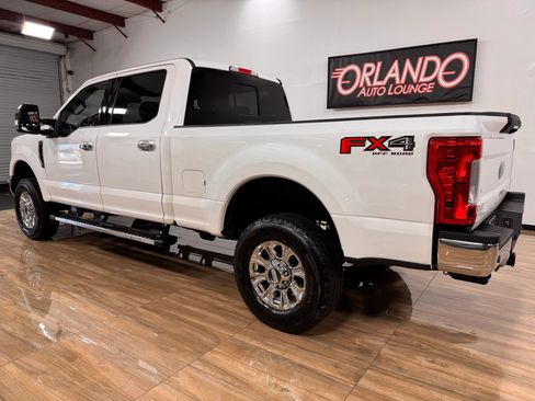 Used 2018 Ford F250 Lariat image 8