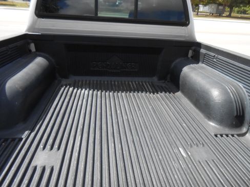 Used 2002 Toyota Tacoma PreRunner image 5