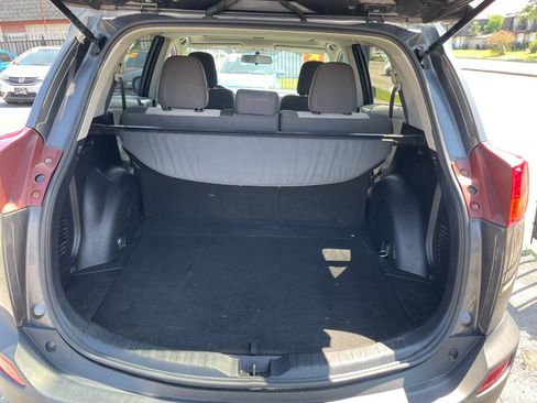 Used 2013 Toyota RAV4 XLE image 22