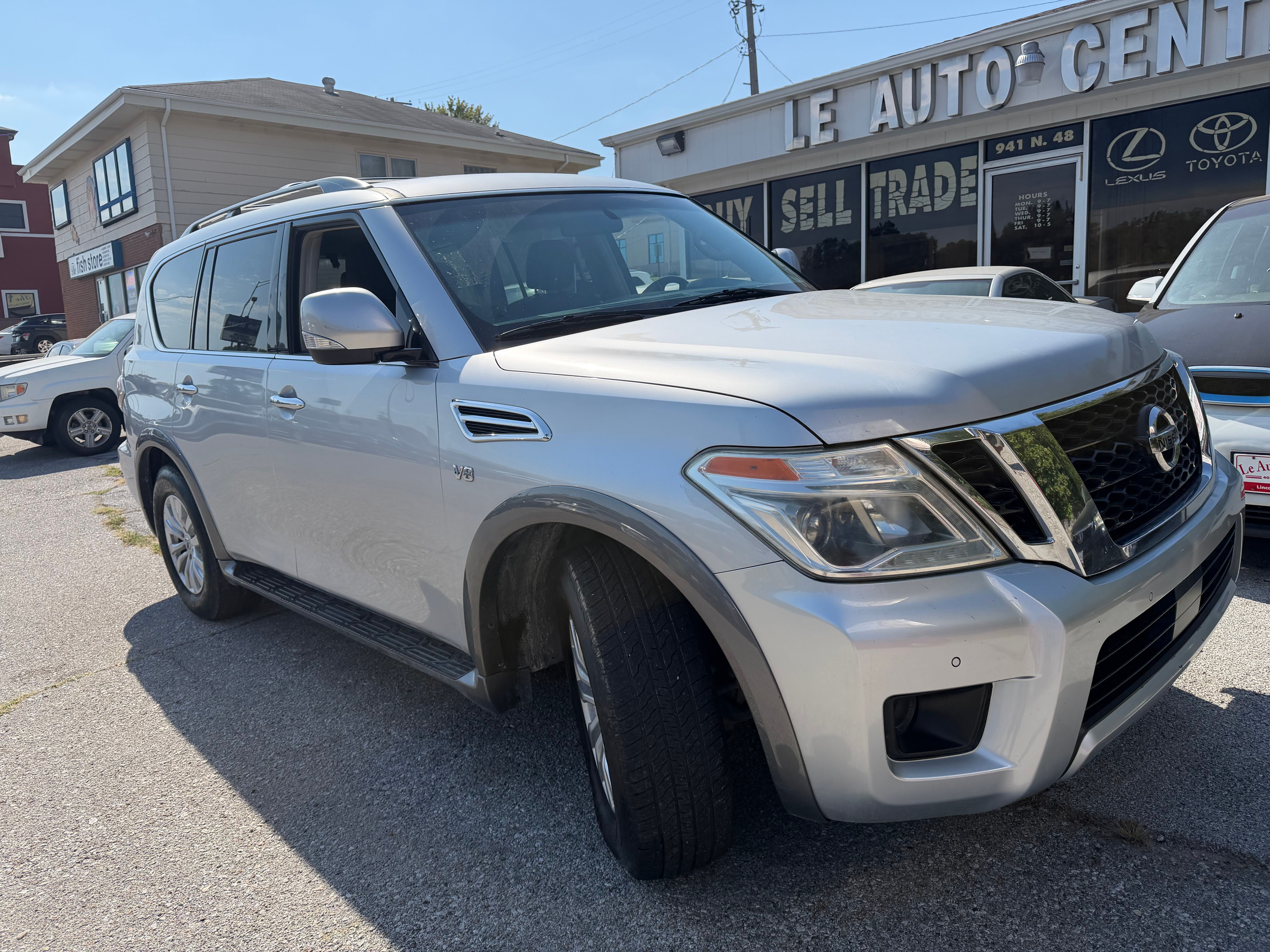 Used 2017 Nissan Armada AWD/4WD image 6