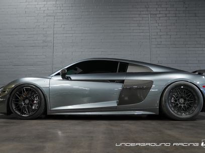 Used 2017 Audi R8 V10 plus