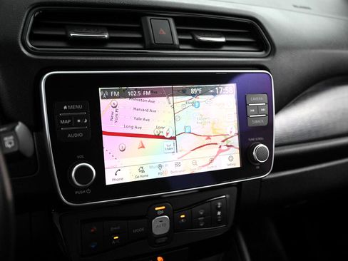 Used 2022 Nissan Leaf SV Plus image 30