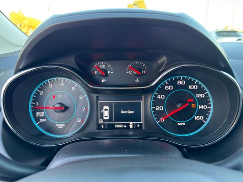 Used 2017 Chevrolet Cruze LS image 27