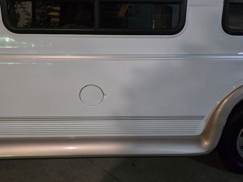 Used 1999 Chevrolet Express 1500 image 47