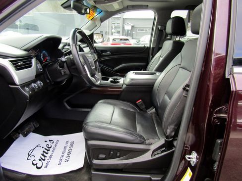 Used 2017 GMC Yukon SLT image 17