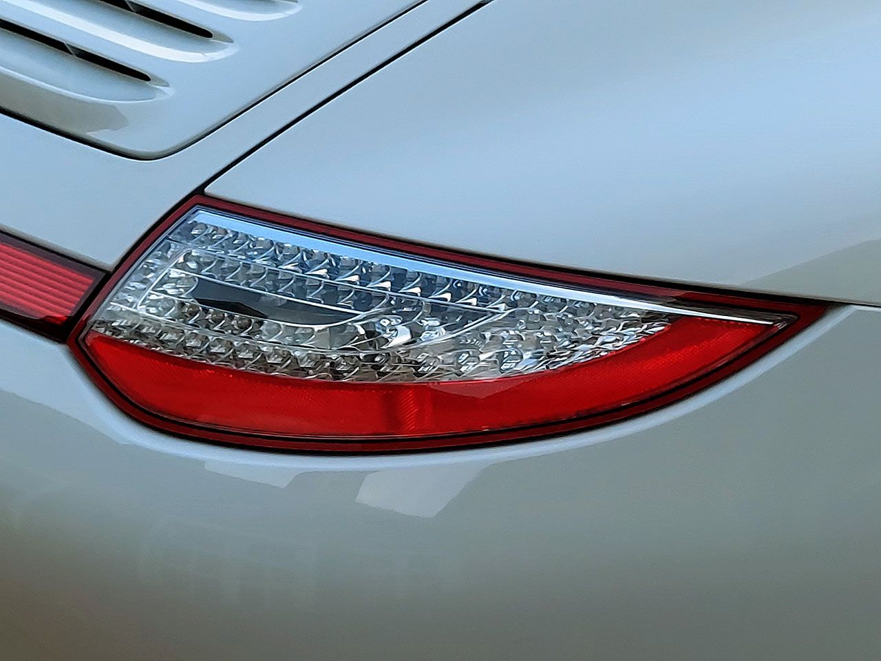 Used 2011 Porsche 911 Targa 4S AWD/4WD image 37