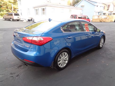 Used 2015 Kia Forte EX image 2