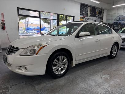 Used 2012 Nissan Altima Sedan