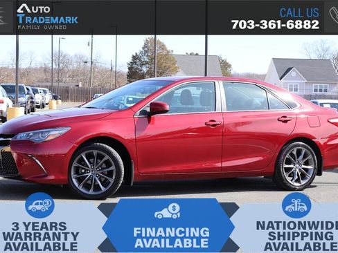 Used 2017 Toyota Camry XSE image 1