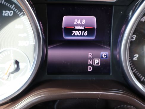 Used 2019 Mercedes-Benz GLE 400 image 23