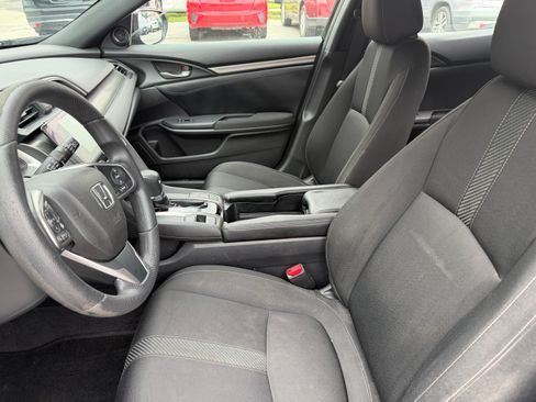 Used 2018 Honda Civic EX Hatchback image 16