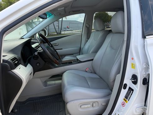 Used 2010 Lexus RX 350 2WD image 9