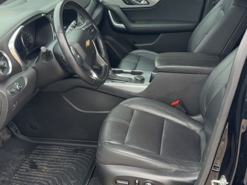 Used 2020 Chevrolet Blazer LT image 9
