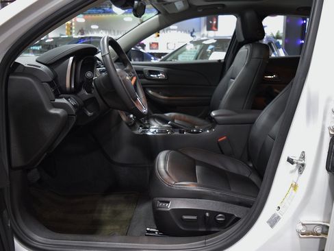 Used 2015 Chevrolet Malibu LTZ image 17