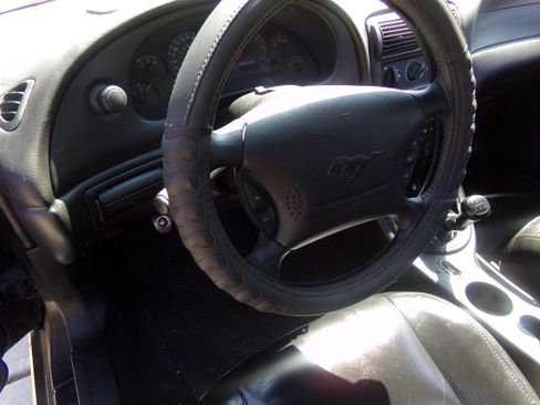 Used 2004 Ford Mustang Mach 1 image 13