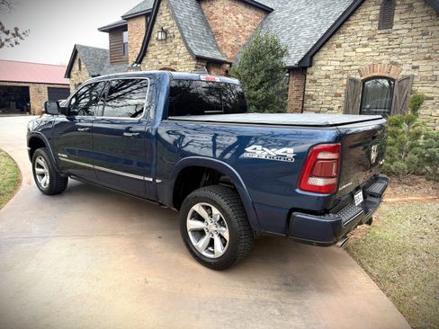 Used 2021 RAM 1500 Limited image 3